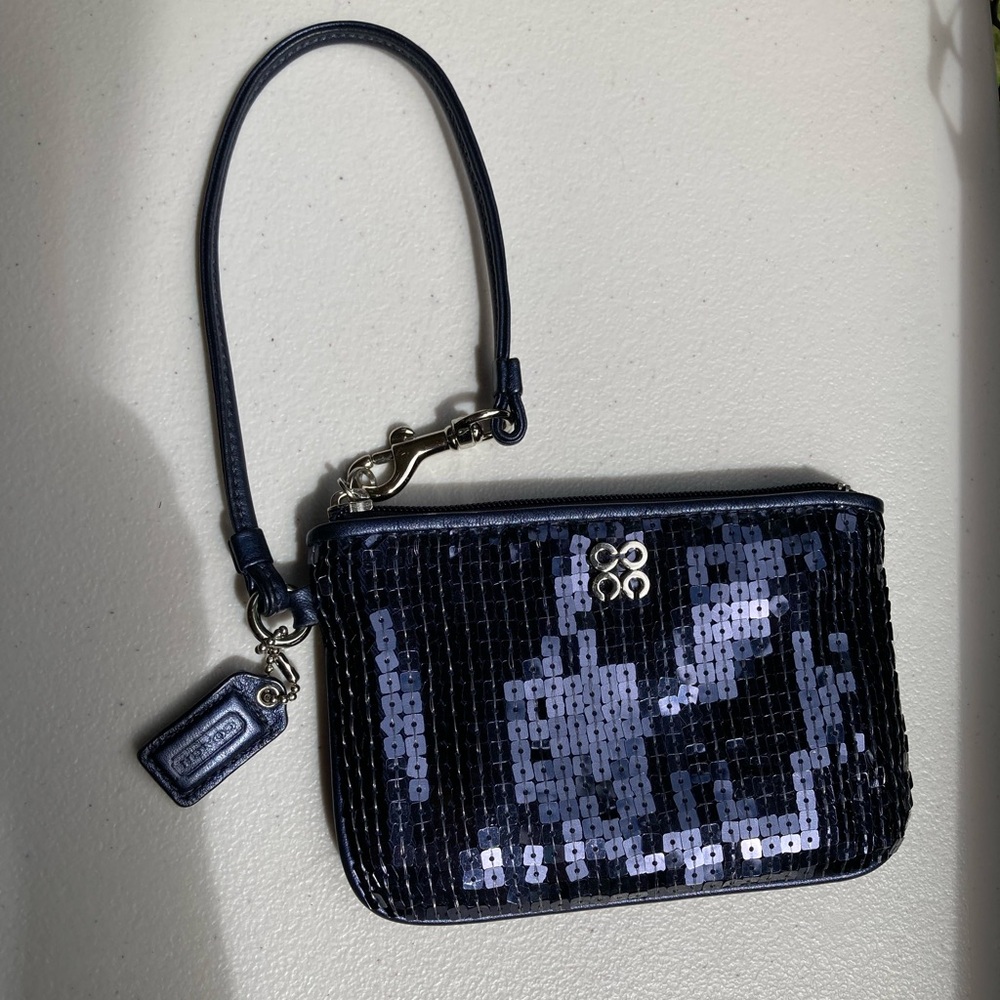 Coach Navy Blue Sparkle Sequins Zipper Pouch Wristlet Cosmetic Bag Purse Wallet - Picture 17 of 17
